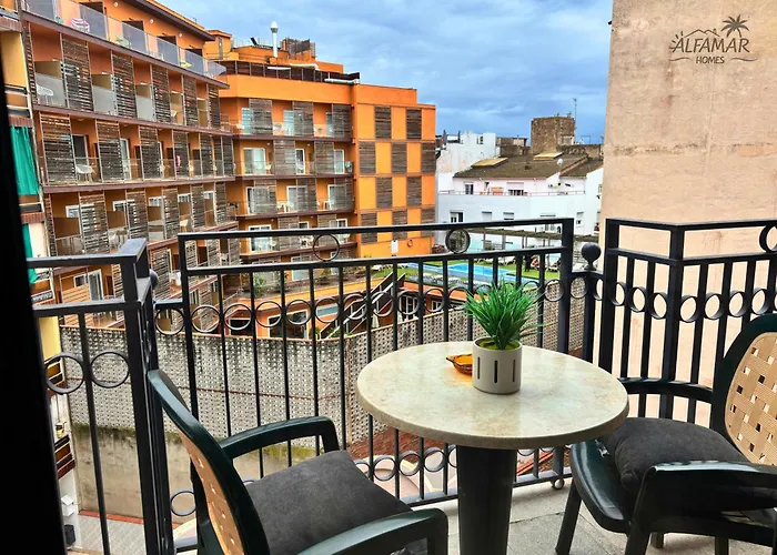 Sakura - Modern With Parking & Swimming Pool Апартаменти Льорет-де-Мар