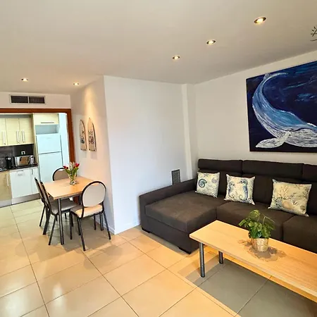 Appartamento Sakura - Modern With Parking & Swimming Pool *